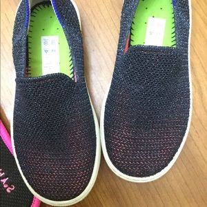 Rothys Metallic Lattice Stitch Kids Sneakers Sz 11